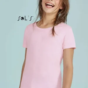 T shirt Childrens Girls size 2 to 12 CHERRY