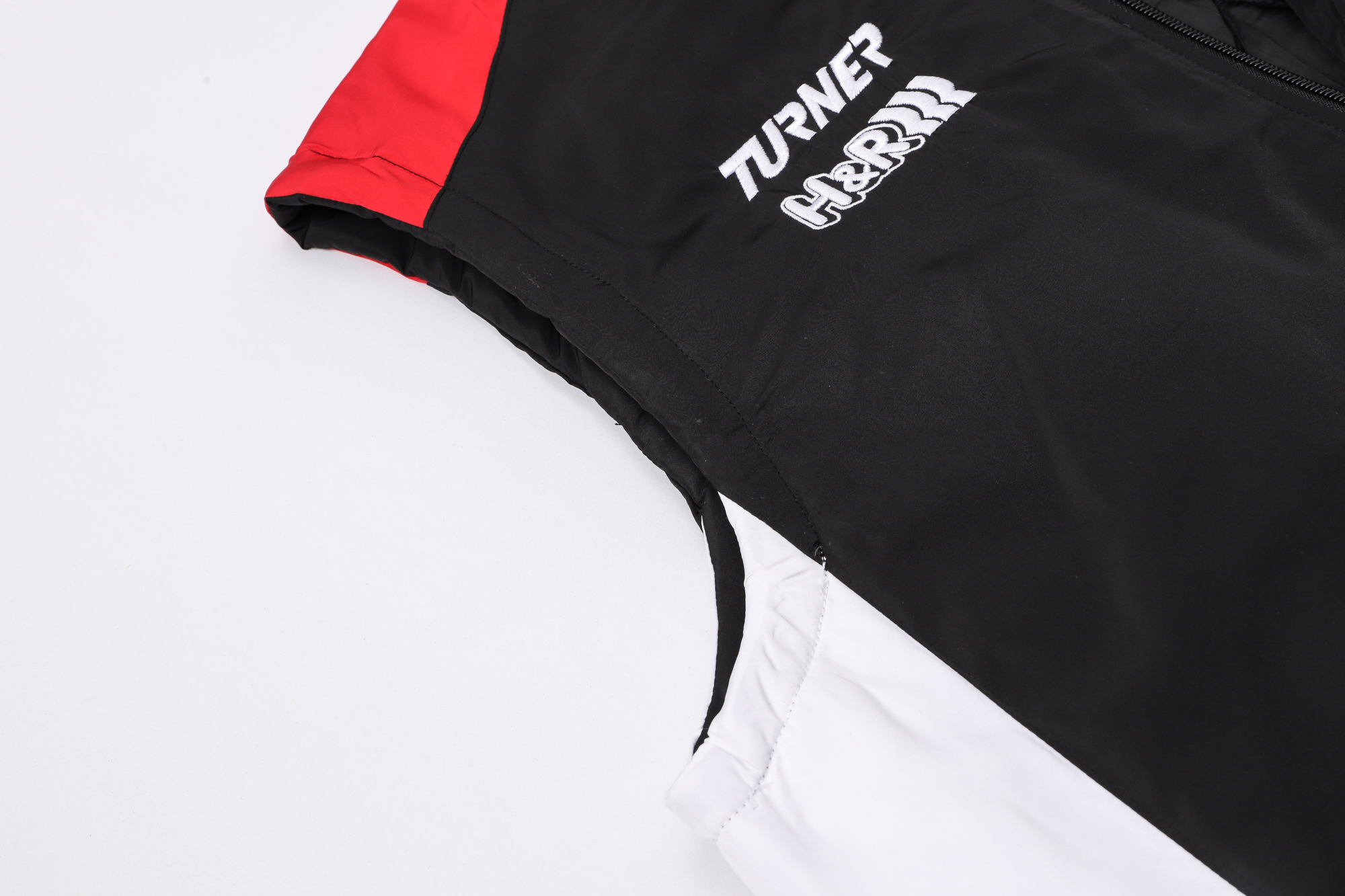 Highly Customized Gilet - Image 4