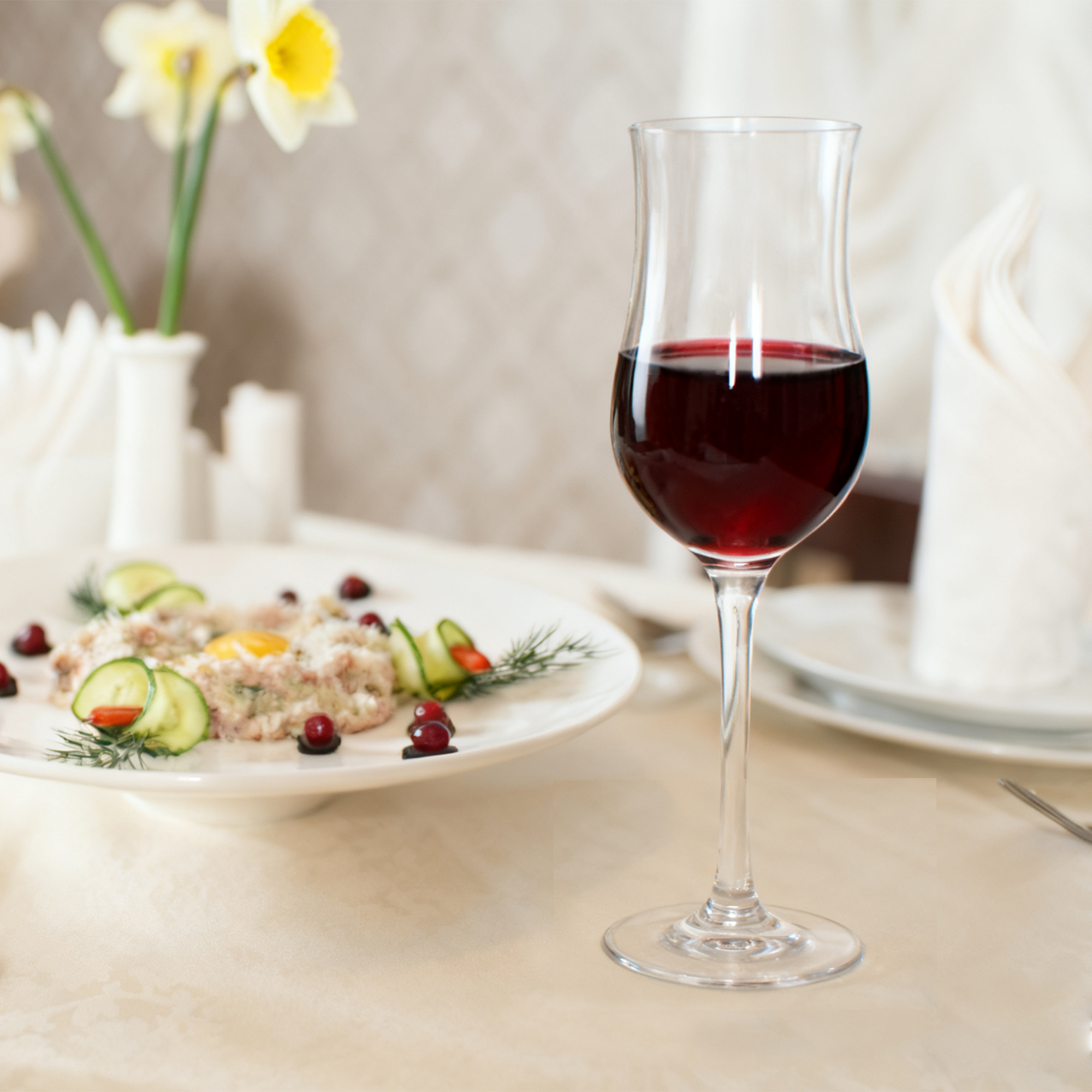 Tulip Wine Glass - Image 7
