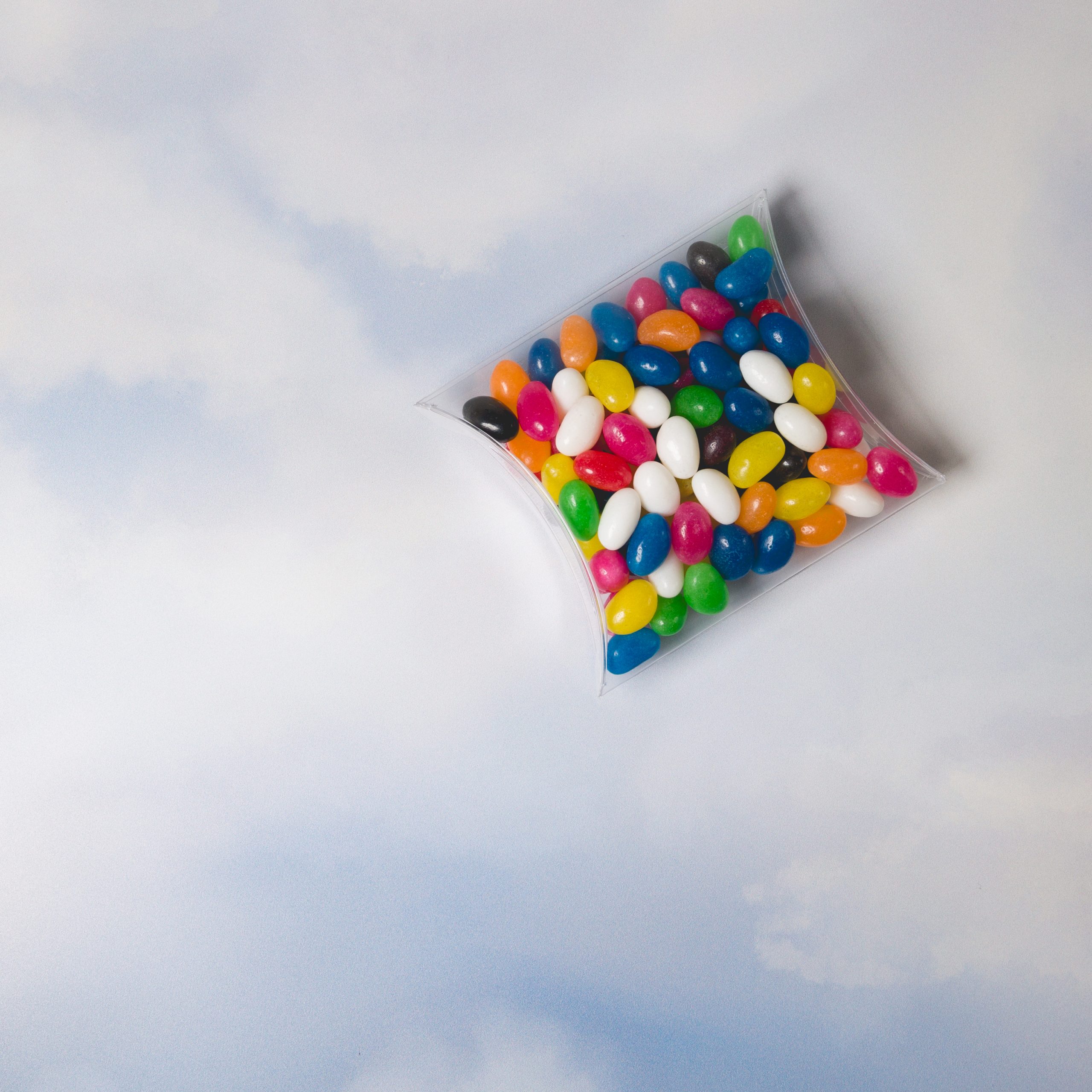 Assorted Colour Mini Jelly Beans in Pillow Pack - Image 7