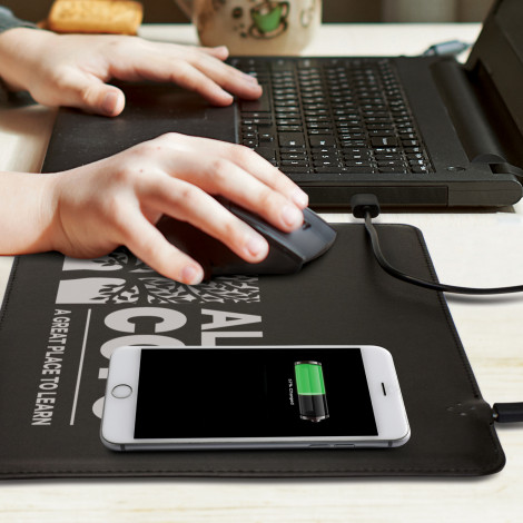 Davros Wireless Charging Mouse Mat - Image 3