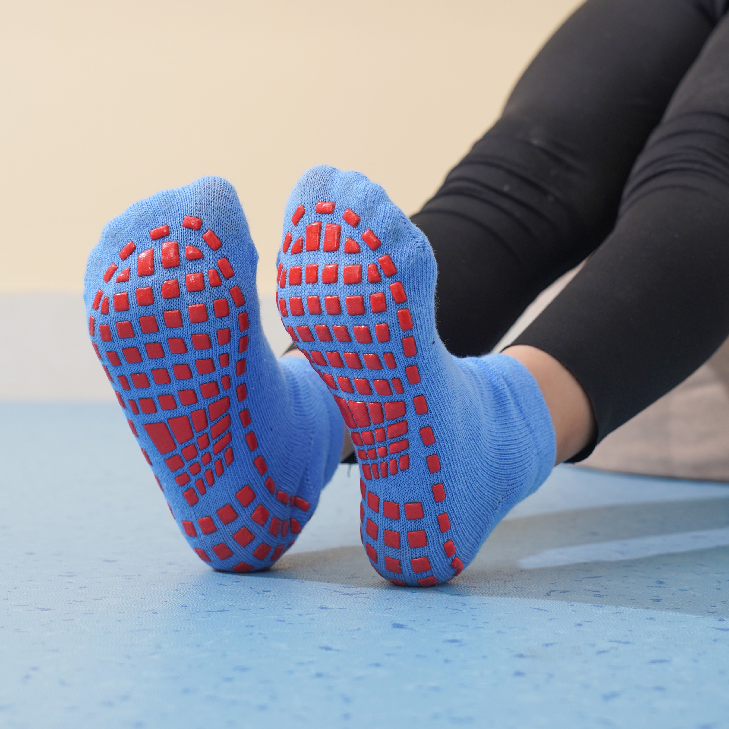 Low Cut Kids Gripper Socks - Image 11