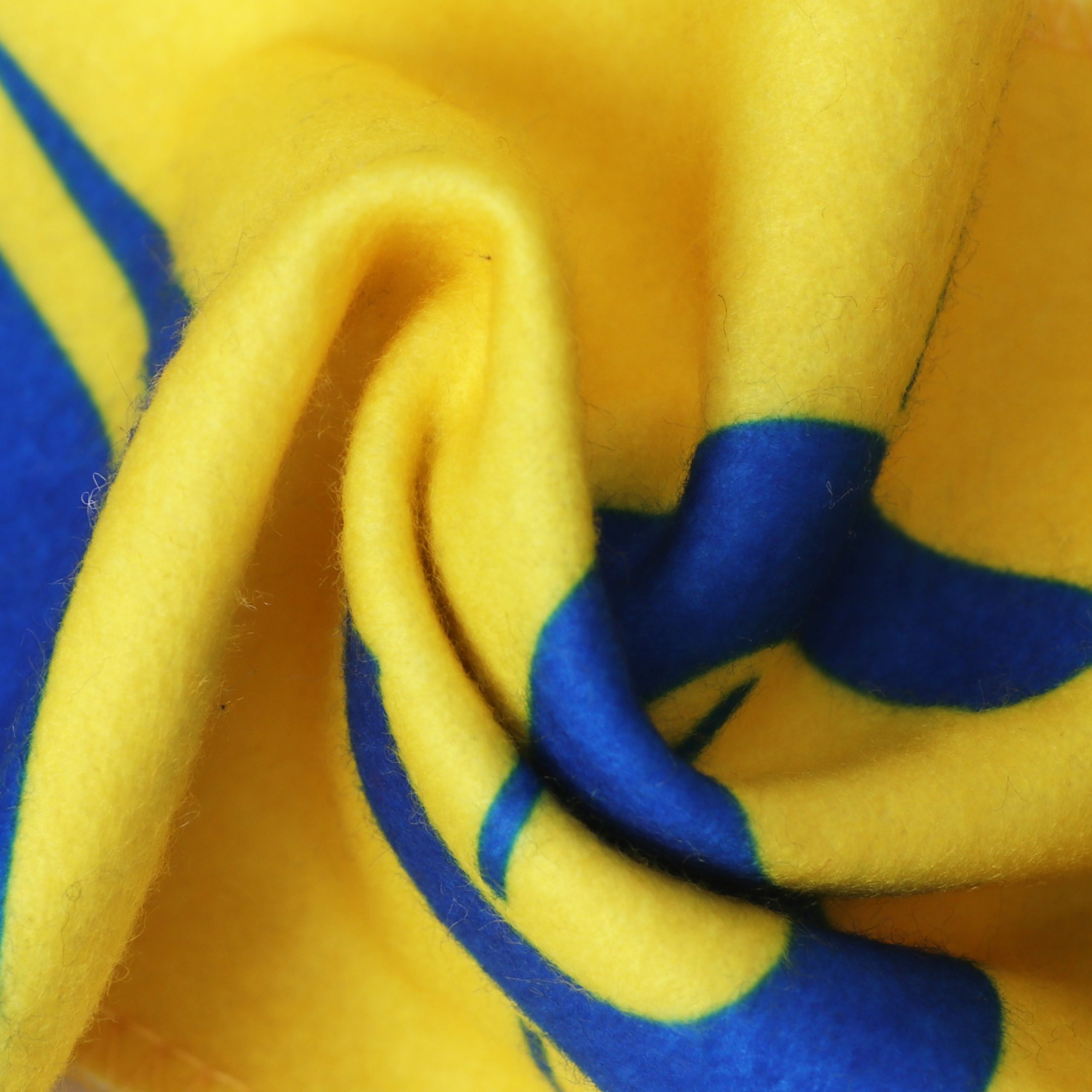 Fluffy Polyester Scarf - Image 6