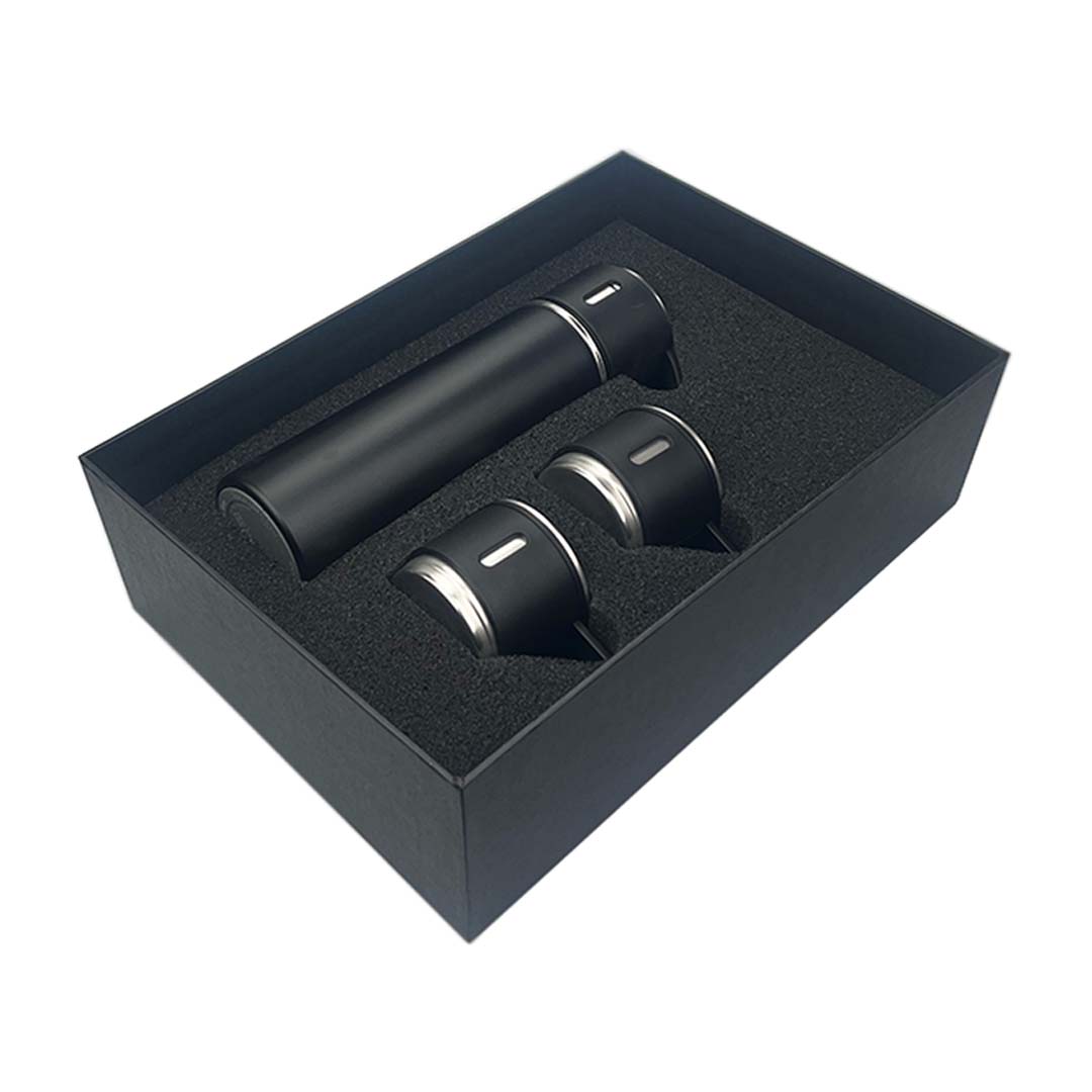 Urban Flask Gift Set - Image 4