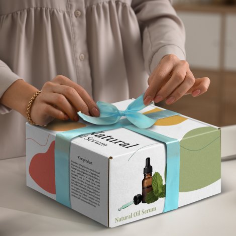 Die Cut Box with Locking Lid - 225x225x113mm - Image 4