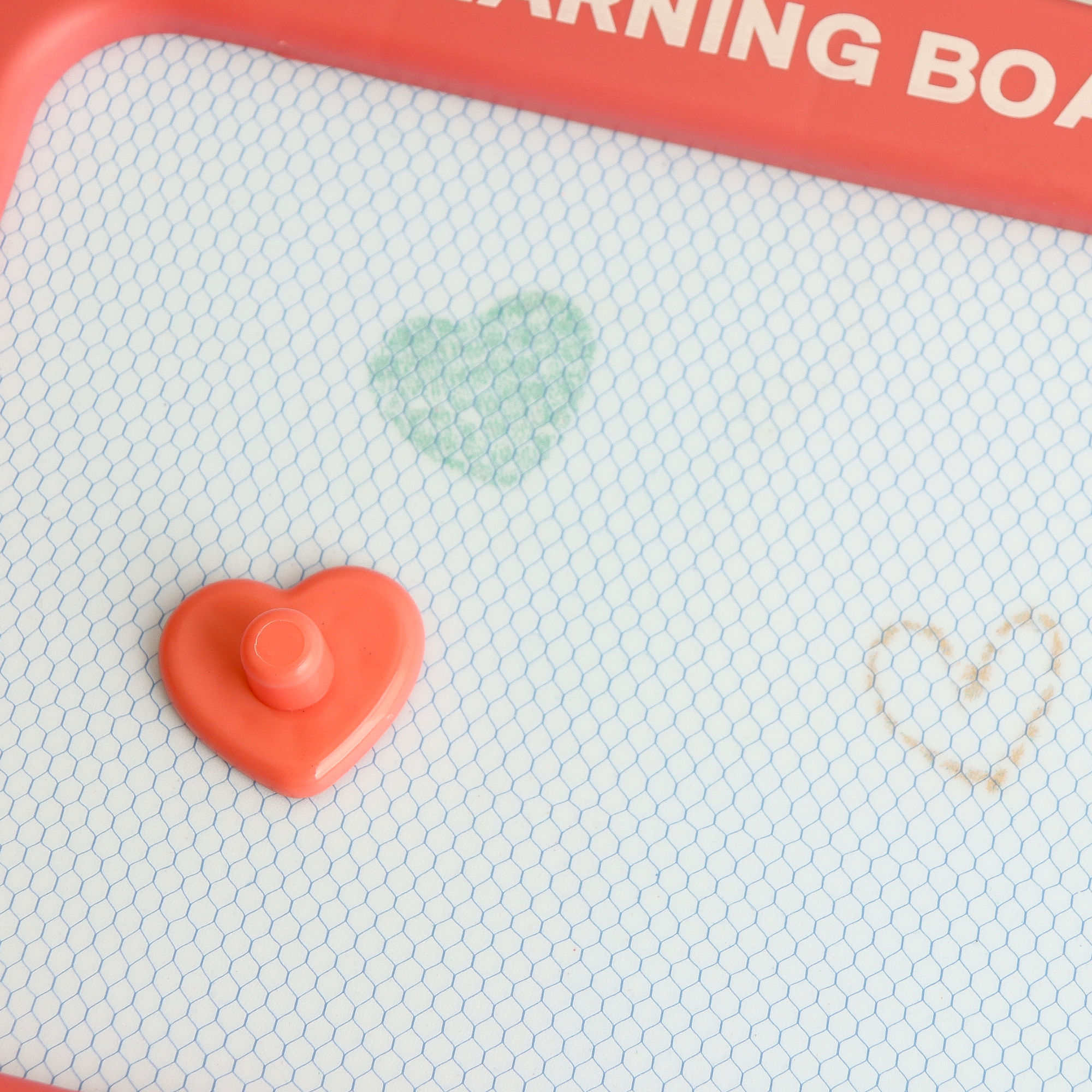 Magnetic Drawing Board with Stand - Image 9