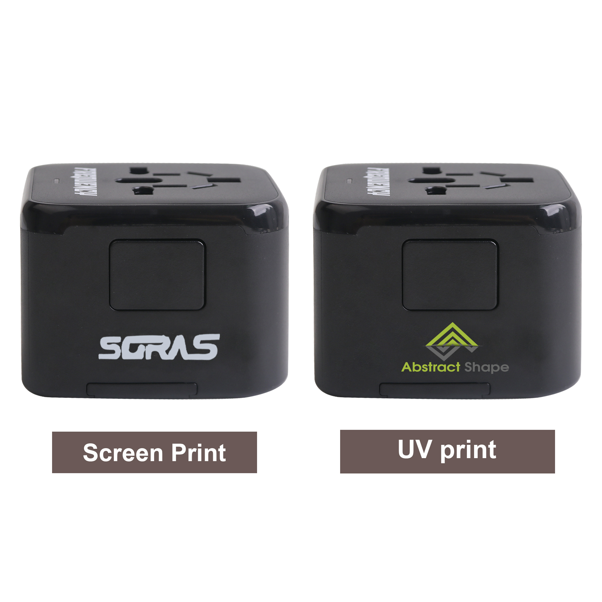 Universal Travel Adapter with USB-C Ports - Image 5