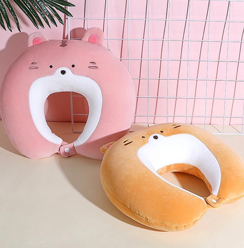 Tiger Shaped 2 In 1 Travel Pillow - Image 6