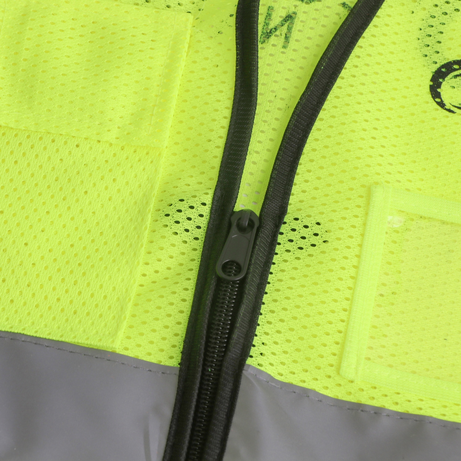 Unisex Adults Hi-Vis Vest With Reflective Tapes and Functional Pockets - Image 9