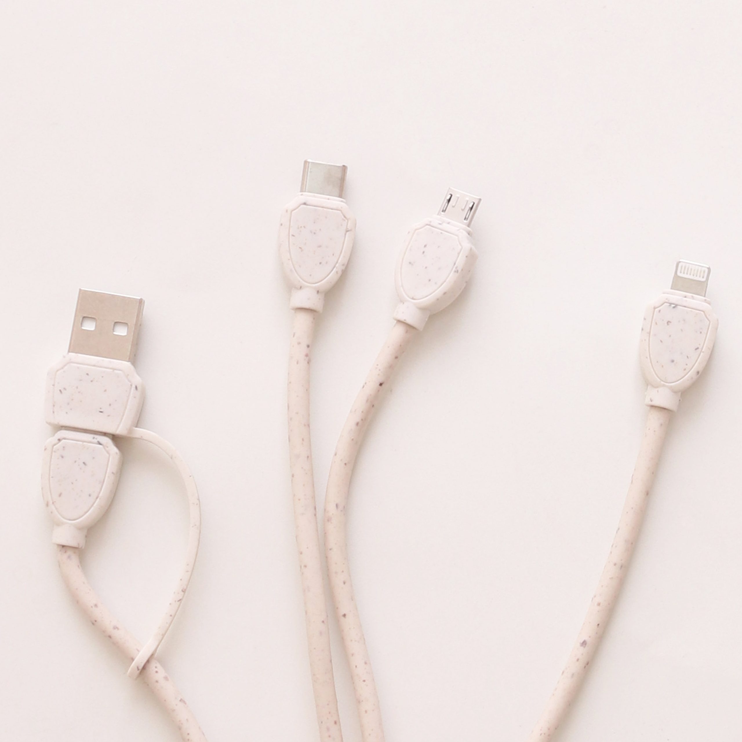 Wheat Straw Charging Cable - Man Shape - Image 5