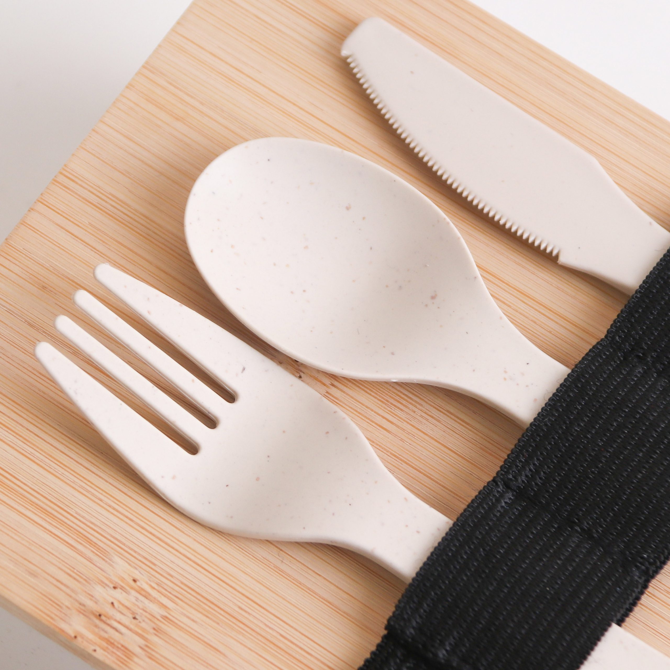 Lunch Box with Bamboo Cover - Image 7