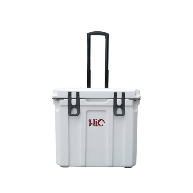 31L Cooler Box with Wheels - Image 7