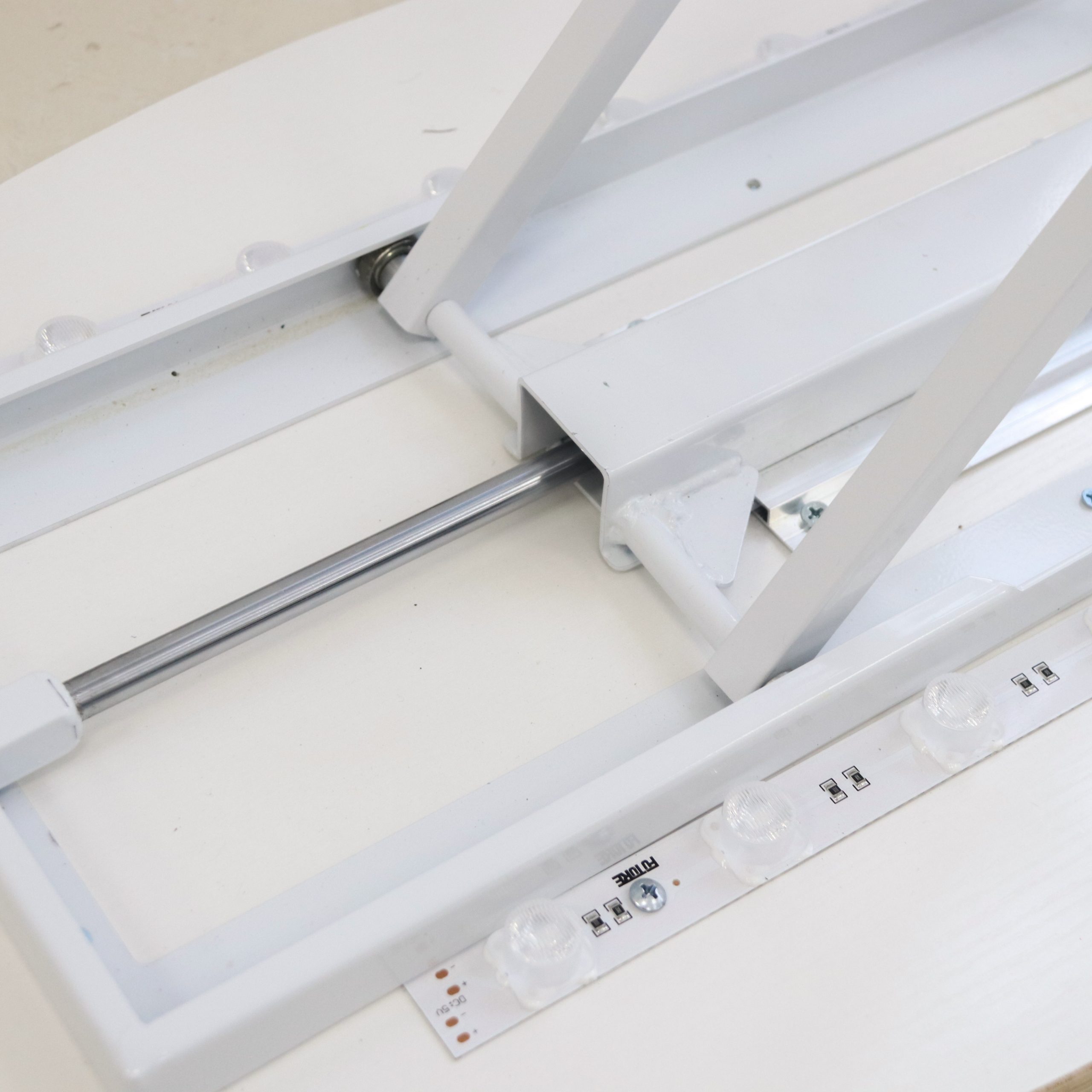 Backlit LED Spring Up Display - Rectangle - Image 6
