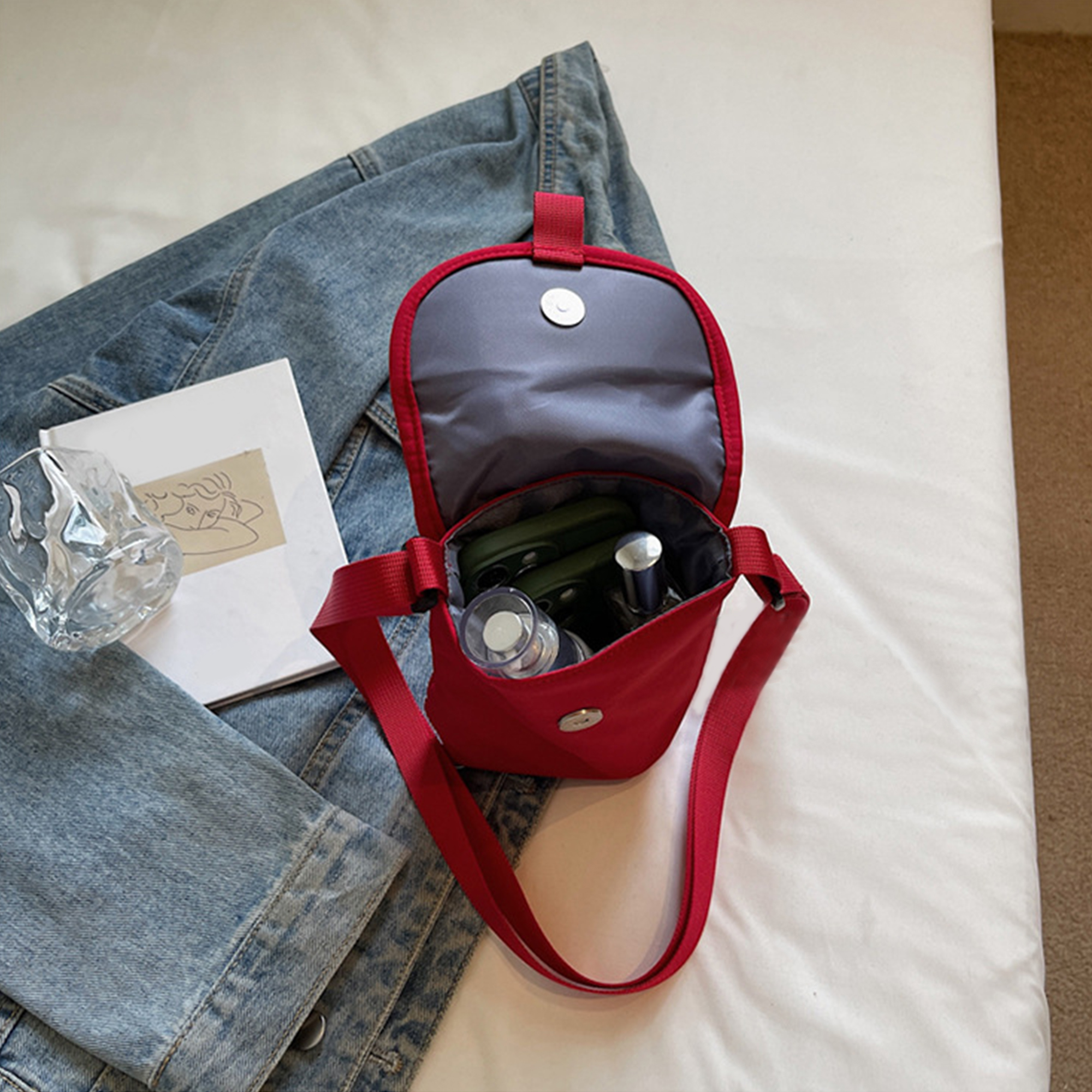 Small Size Canvas Shoulder Bag - Image 10