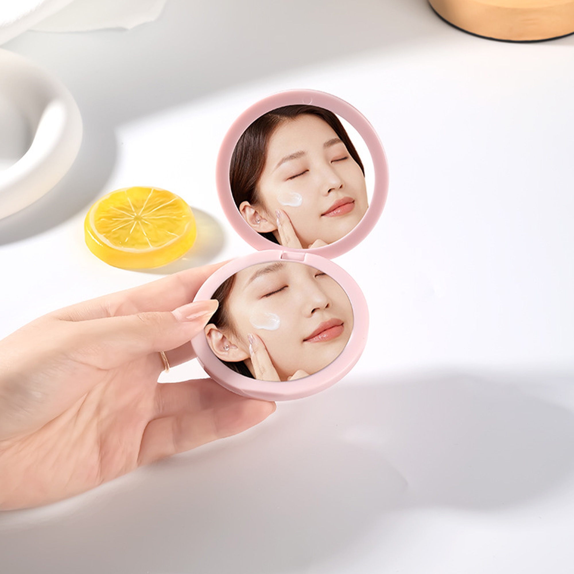 Double Sided Round Mirror - Image 9