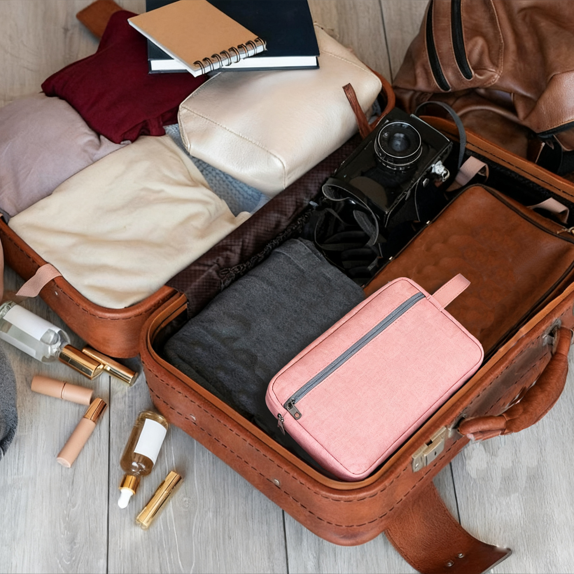 Toiletry Bag With Handle - Image 10