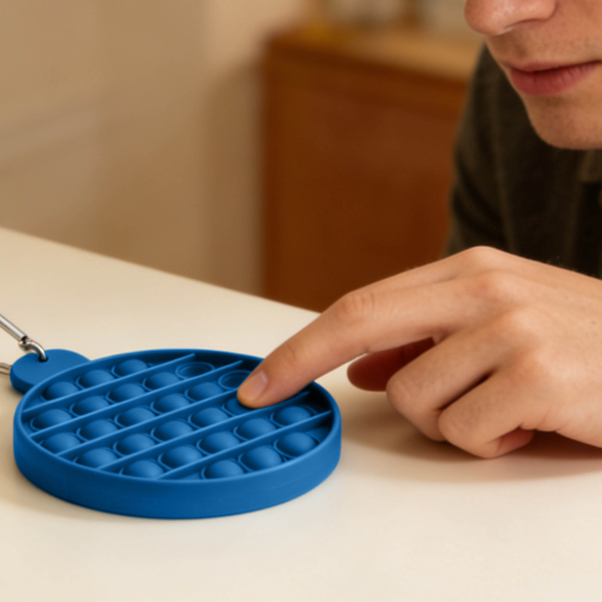 Round Pop Bubble Board - Image 7