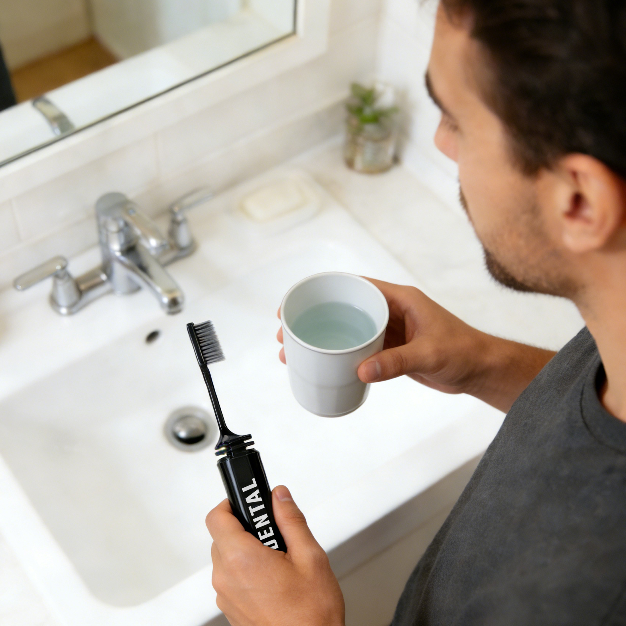 Foldable Toothbrush - Image 10