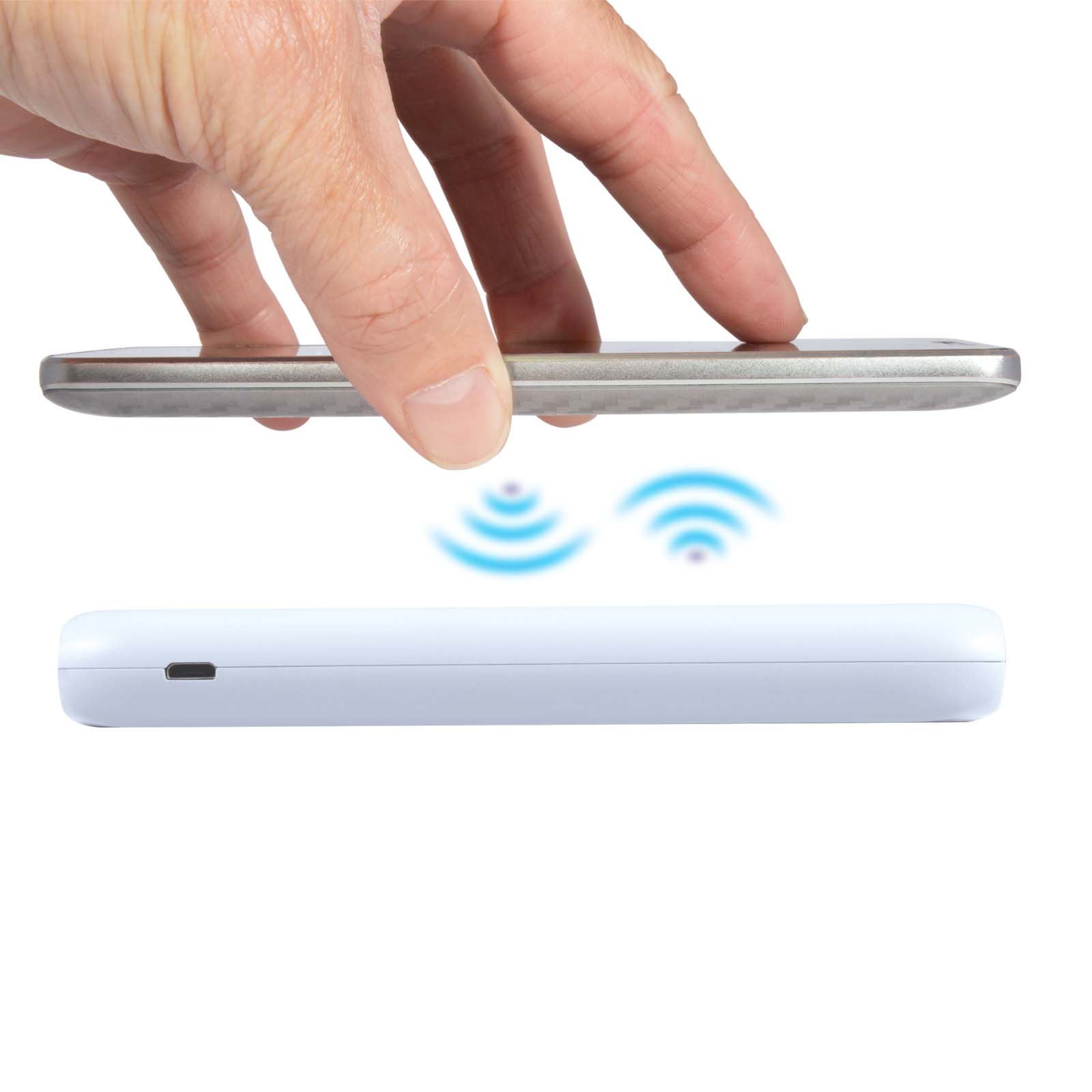 Boost Wireless Power Bank / Charging Station - Image 3