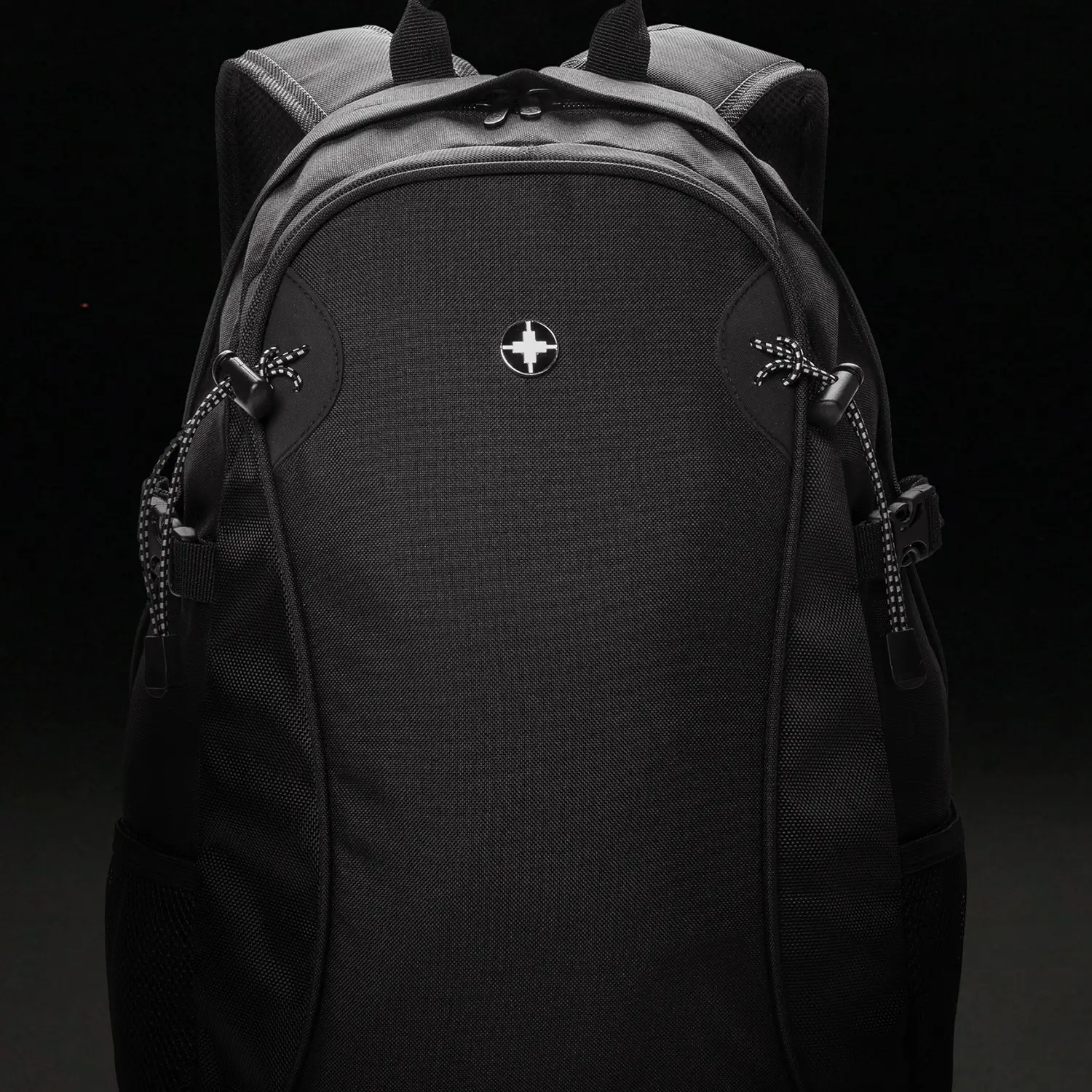 Swiss Peak Outdoor Backpack - Image 5