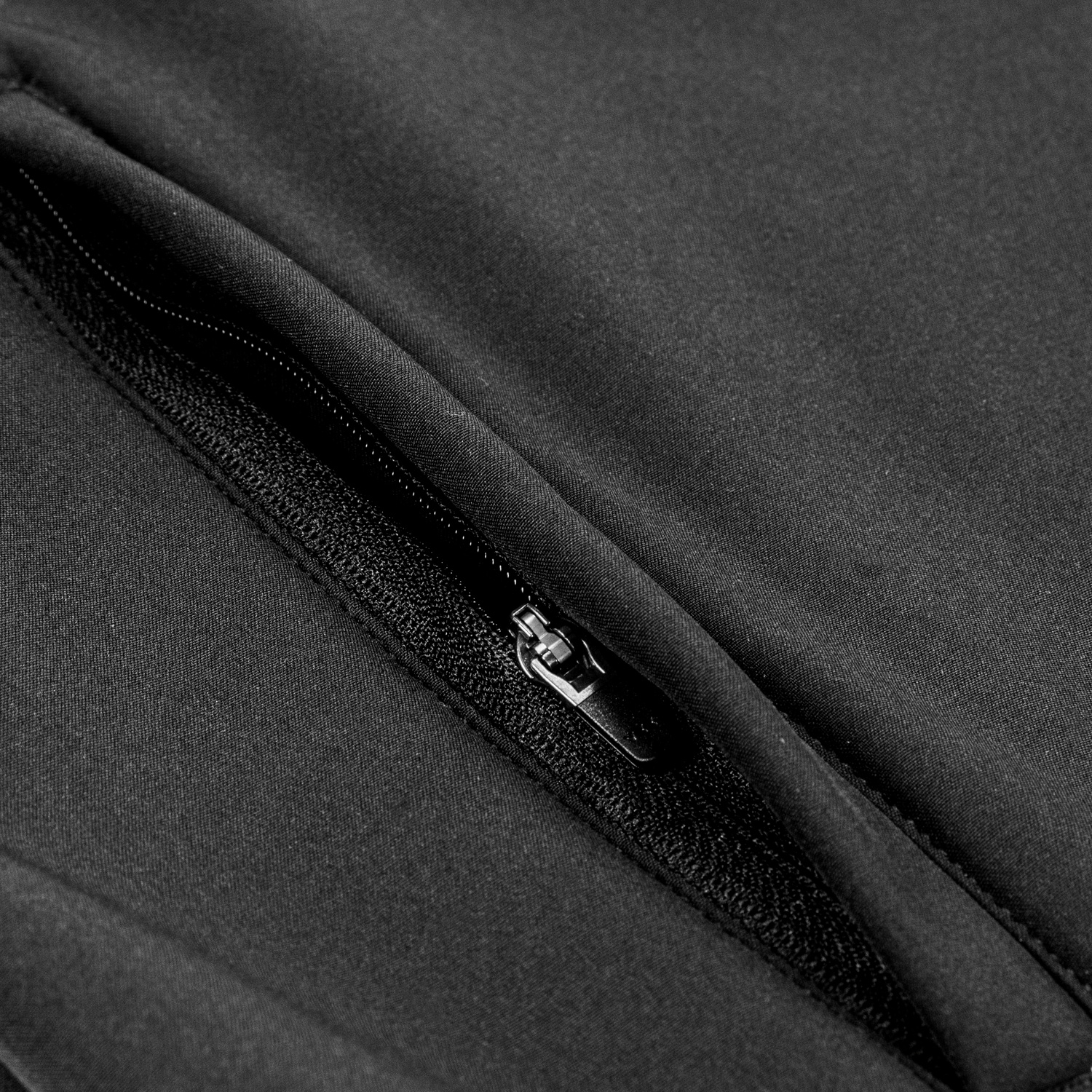 Swiss Peak Urban Unisex Softshell Jacket - Image 5