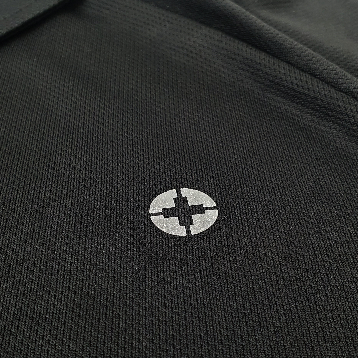 Swiss Peak Urban T-Shirt - Image 4