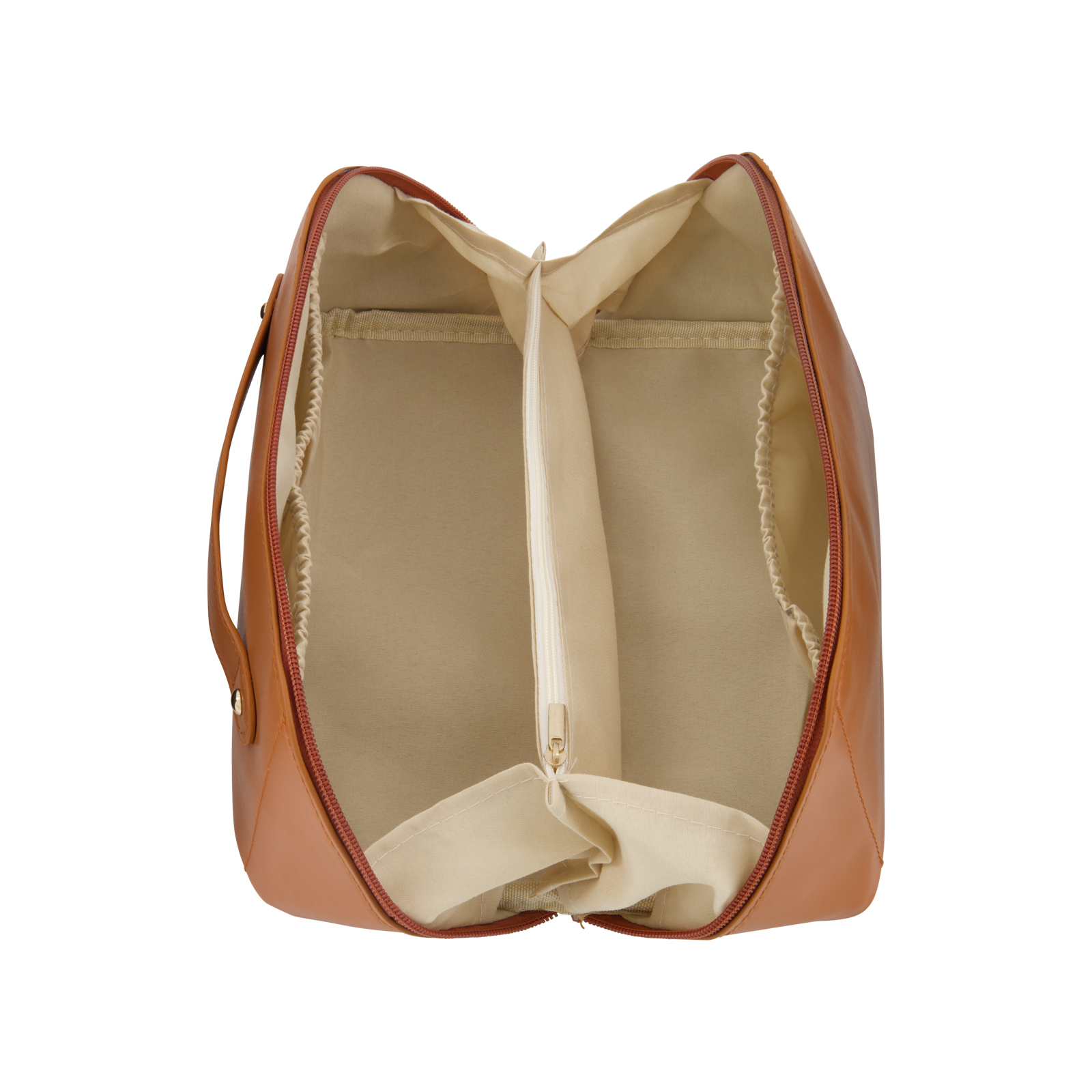 The Polished Traveller - Image 3