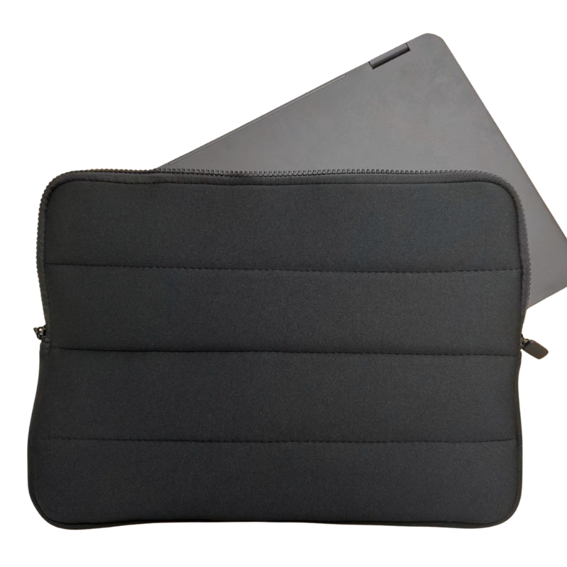 Bubble Neoprene Laptop Sleeve 14 inch - Image 4